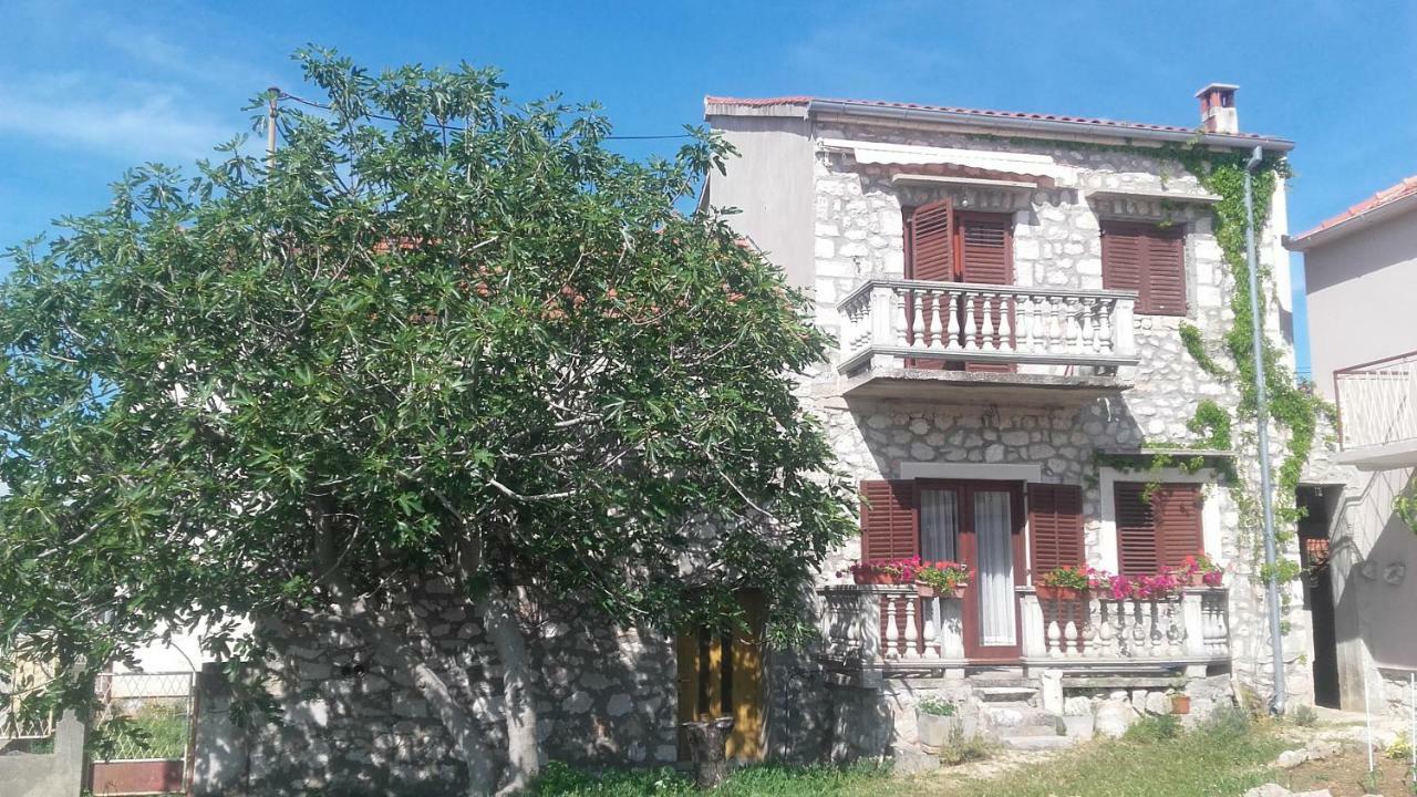 Apartments Martinac Sukosan Exterior photo